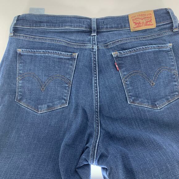 Levi's Denim - Levi's Women's Classic Straight Leg Jeans Size 12M